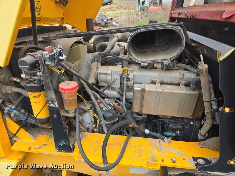 image for item DV1296 JCB 930 forklift