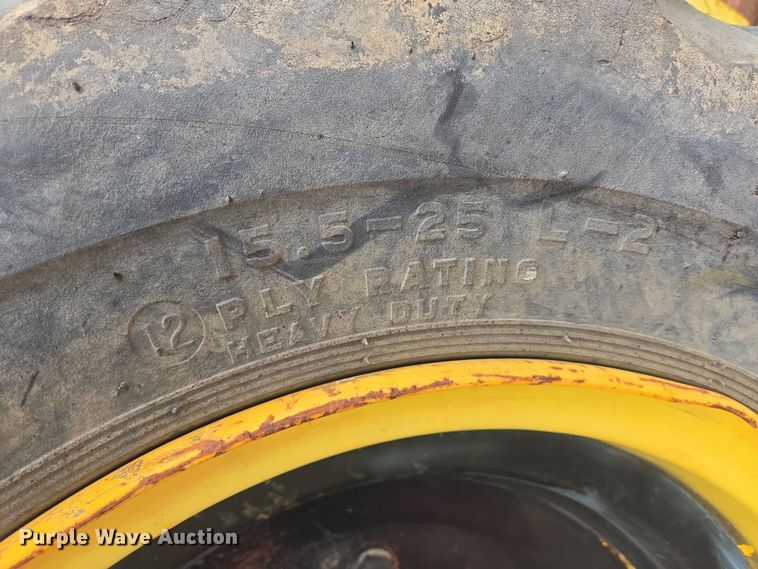 image for item DV1296 JCB 930 forklift