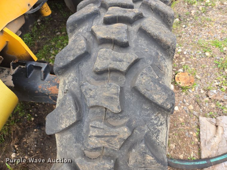 image for item DV1296 JCB 930 forklift