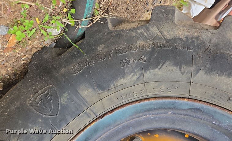 image for item DV1296 JCB 930 forklift