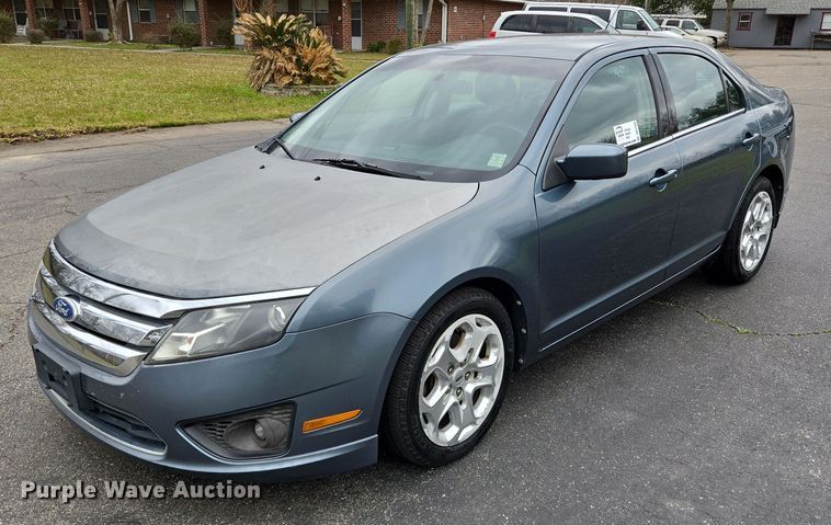 image for item DV1300 2011 Ford Fusion SE 