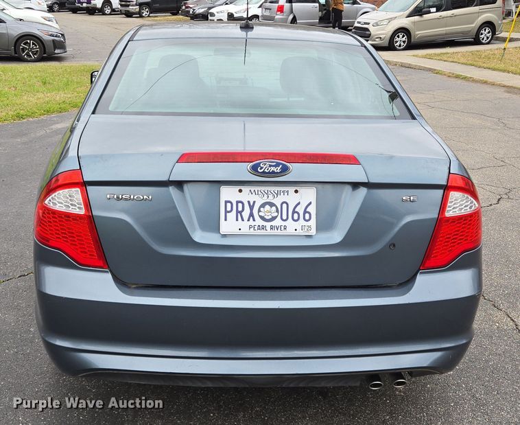 image for item DV1300 2011 Ford Fusion SE 