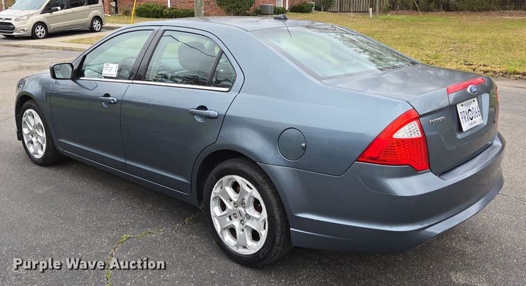 image for item DV1300 2011 Ford Fusion SE 