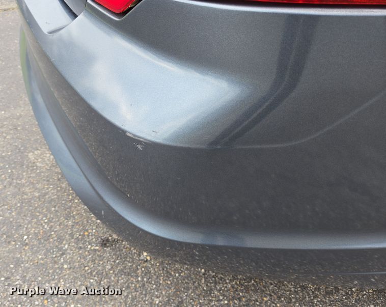 image for item DV1300 2011 Ford Fusion SE 