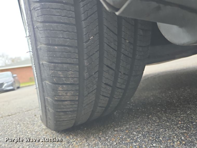 image for item DV1300 2011 Ford Fusion SE 