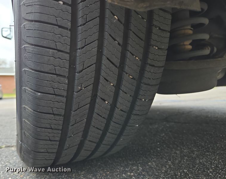 image for item DV1300 2011 Ford Fusion SE 