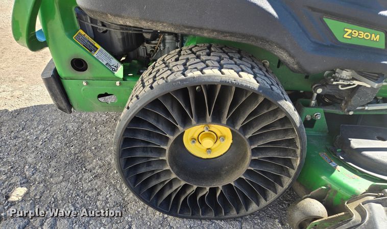 image for item DV2251 2022 John Deere Z930M ZTR lawn mower