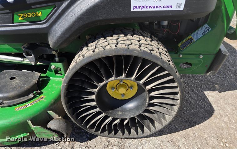 image for item DV2251 2022 John Deere Z930M ZTR lawn mower