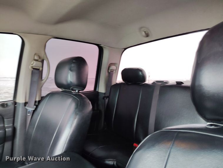 image for item DV6698 2005 Dodge Ram 2500 SLT Quad Cab pickup truck