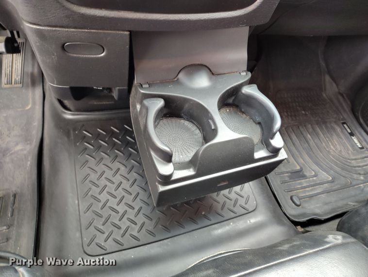 image for item DV6698 2005 Dodge Ram 2500 SLT Quad Cab pickup truck