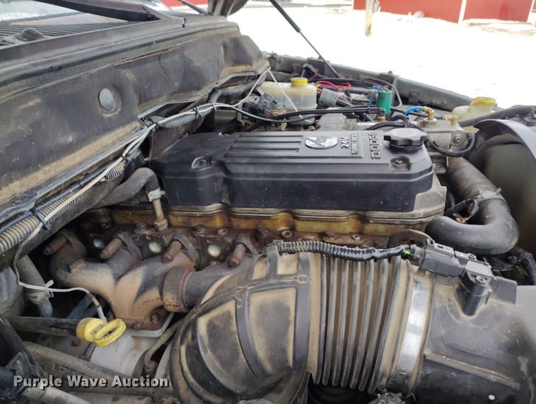 image for item DV6698 2005 Dodge Ram 2500 SLT Quad Cab pickup truck