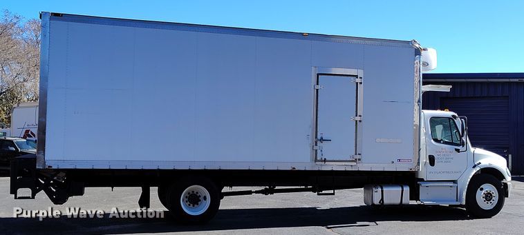 image for item DV6715 2020 Freightliner  Business Class M2 refrigerated truck