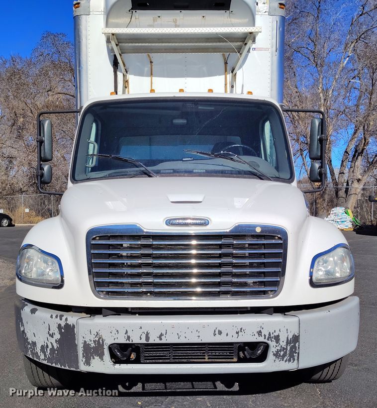 image for item DV6715 2020 Freightliner  Business Class M2 refrigerated truck