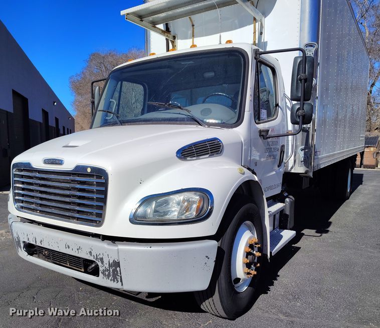 image for item DV6715 2020 Freightliner  Business Class M2 refrigerated truck