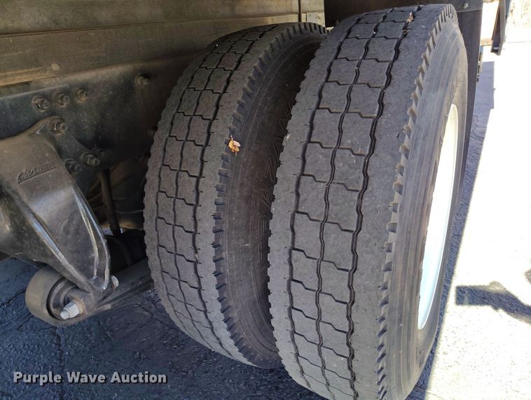 image for item DV6715 2020 Freightliner  Business Class M2 refrigerated truck