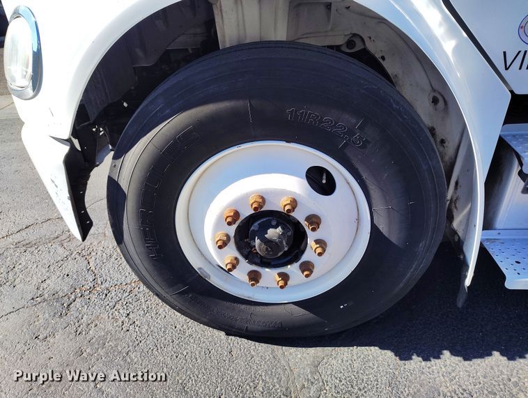 image for item DV6715 2020 Freightliner  Business Class M2 refrigerated truck