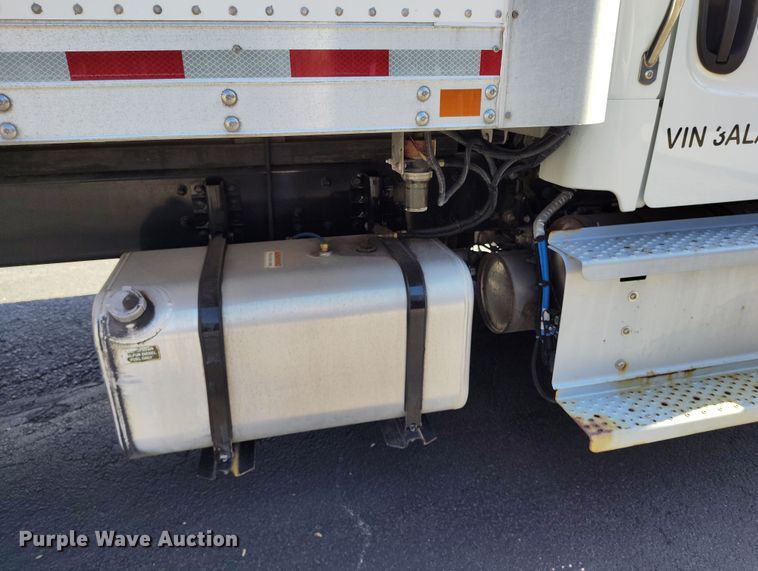 image for item DV6716 2020 Freightliner  Business Class M2 refrigerated truck