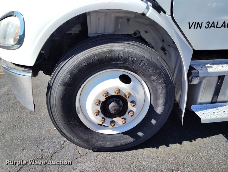 image for item DV6716 2020 Freightliner  Business Class M2 refrigerated truck