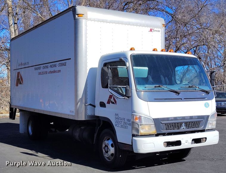 image for item DV6717 2010 Mitsubishi  Fuso box truck