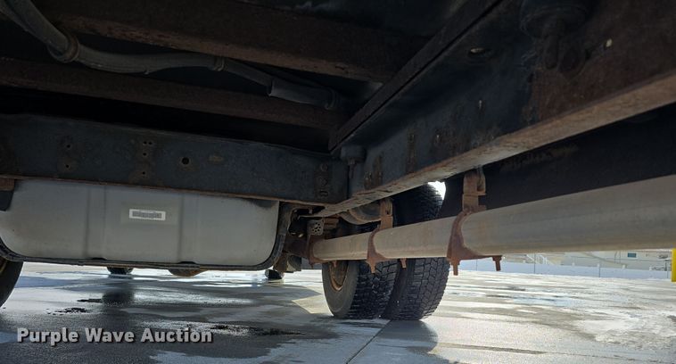 image for item DW3129 2012 Ford Econoline E350 party bus