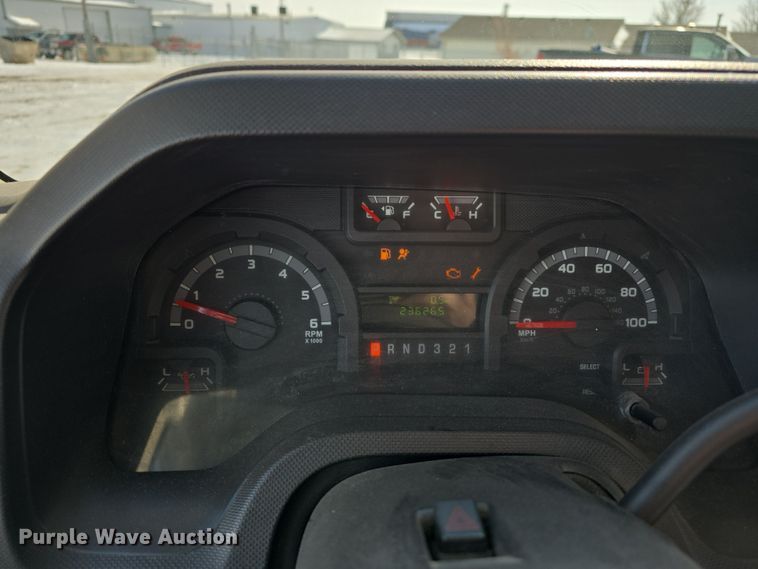 image for item DW3129 2012 Ford Econoline E350 party bus