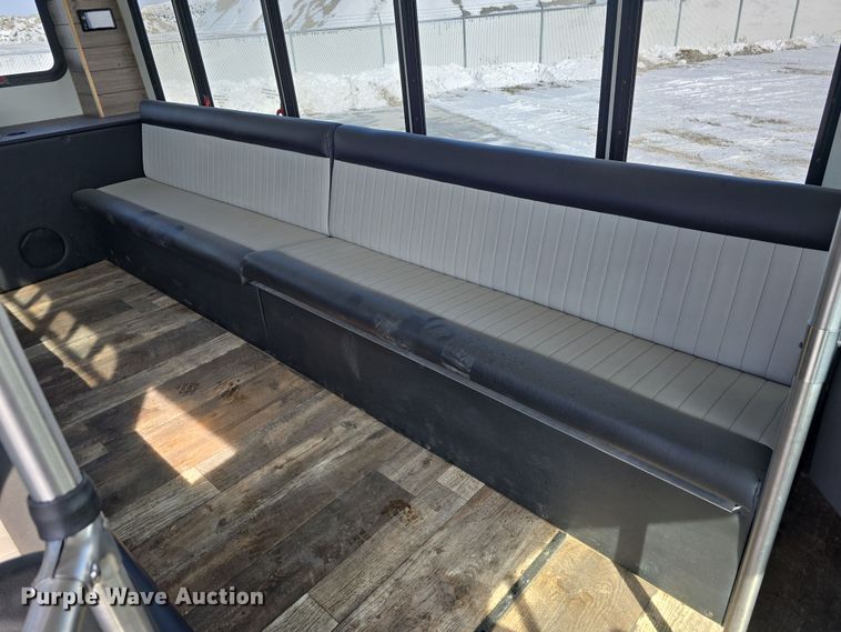 image for item DW3129 2012 Ford Econoline E350 party bus