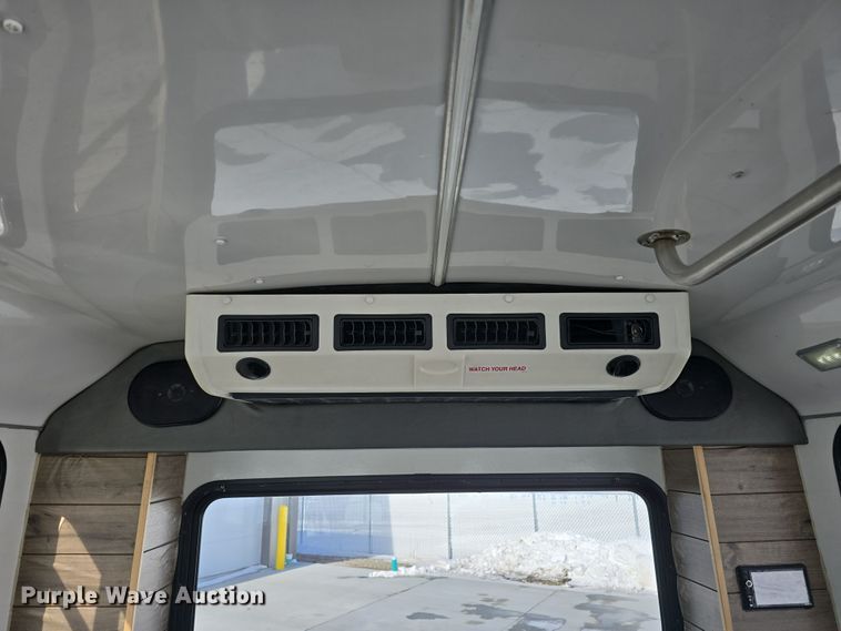 image for item DW3129 2012 Ford Econoline E350 party bus