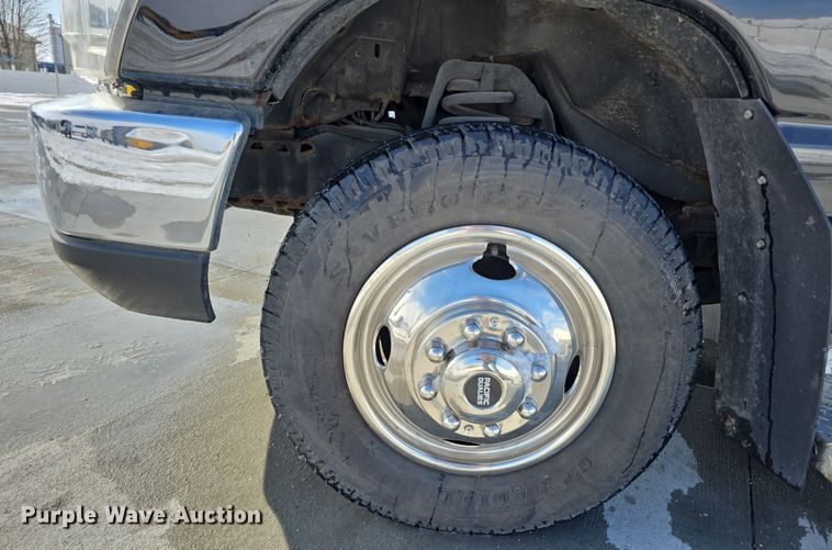 image for item DW3129 2012 Ford Econoline E350 party bus