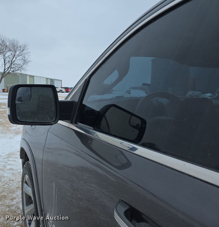 image for item DW3136 2019 Dodge Ram 1500 Limited Crew Cab pickup truck