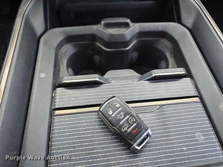 image for item DW3136 2019 Dodge Ram 1500 Limited Crew Cab pickup truck