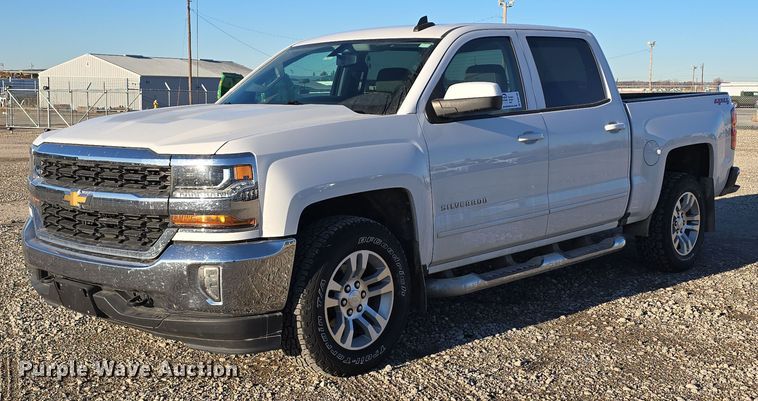 image for item DW3166 2018 Chevrolet Silverado 1500 Crew Cab pickup truck