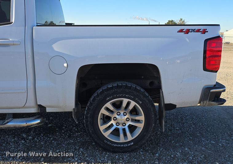 image for item DW3166 2018 Chevrolet Silverado 1500 Crew Cab pickup truck