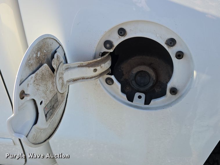 image for item DW3166 2018 Chevrolet Silverado 1500 Crew Cab pickup truck