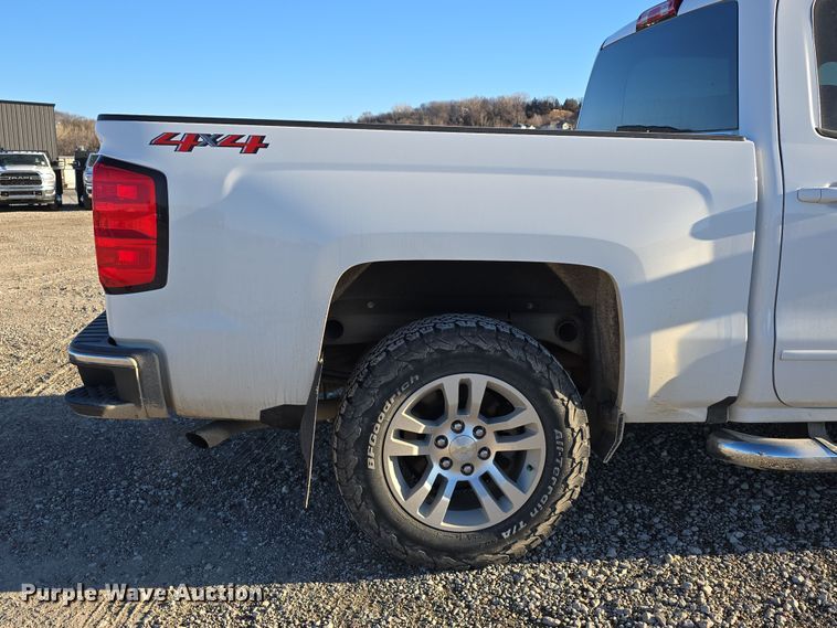 image for item DW3166 2018 Chevrolet Silverado 1500 Crew Cab pickup truck