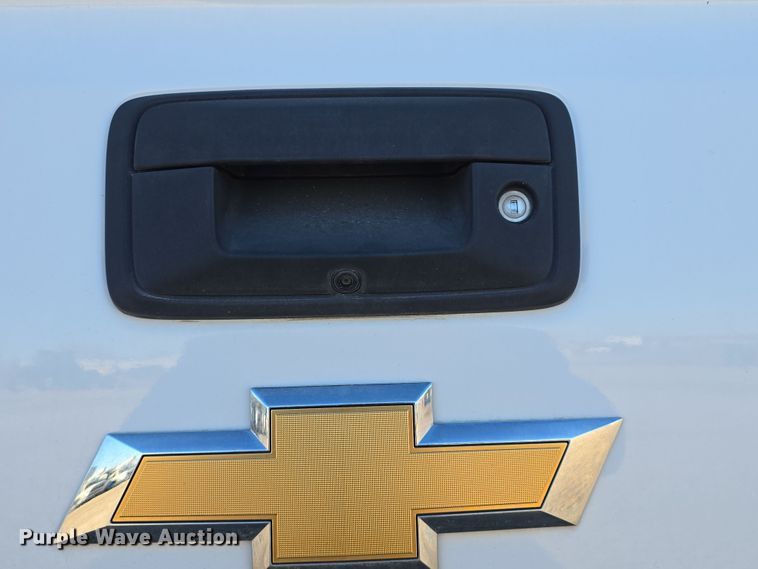 image for item DW3166 2018 Chevrolet Silverado 1500 Crew Cab pickup truck