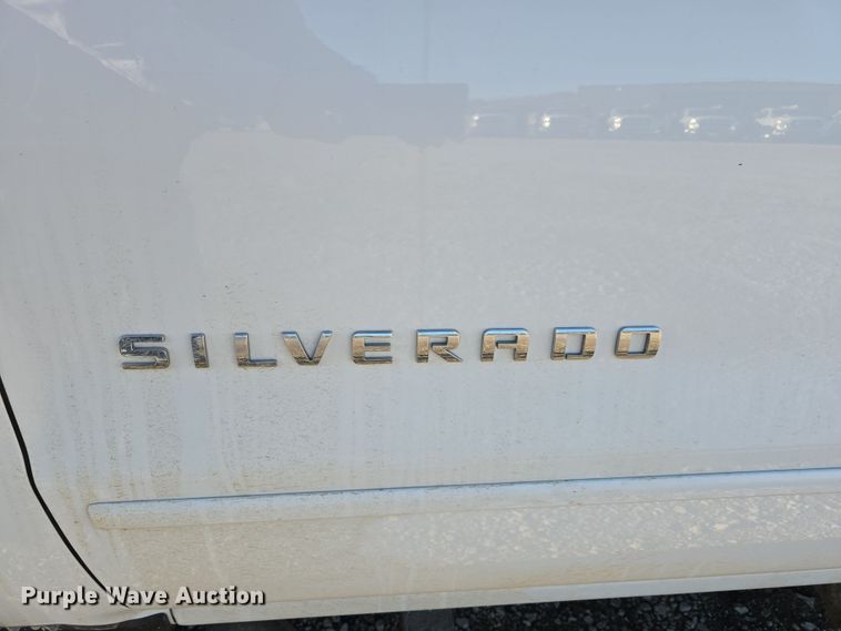 image for item DW3166 2018 Chevrolet Silverado 1500 Crew Cab pickup truck