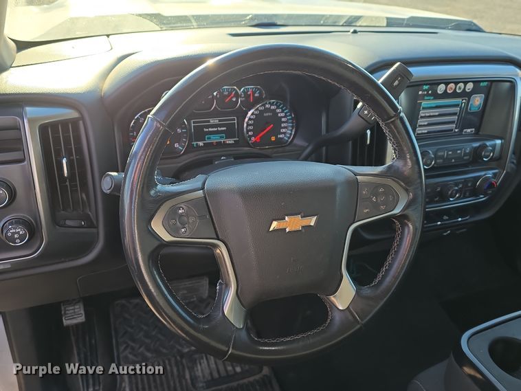 image for item DW3166 2018 Chevrolet Silverado 1500 Crew Cab pickup truck