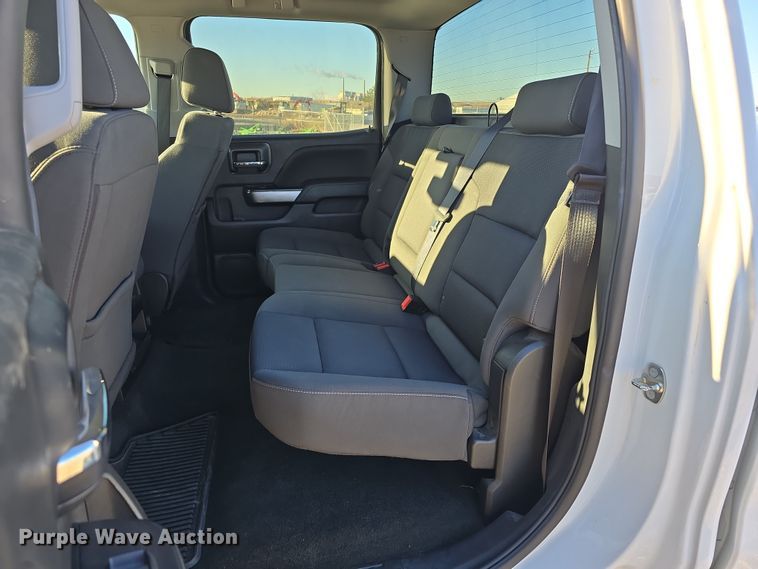 image for item DW3166 2018 Chevrolet Silverado 1500 Crew Cab pickup truck