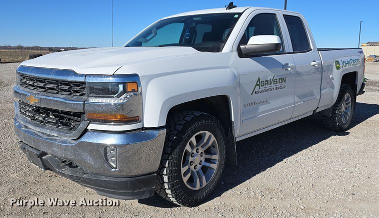image for item DW3168 2018 Chevrolet Silverado 1500 Double Cab pickup truck