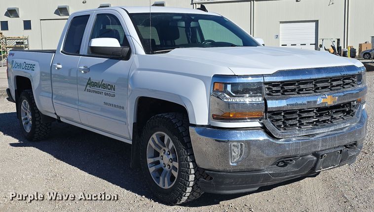 image for item DW3168 2018 Chevrolet Silverado 1500 Double Cab pickup truck