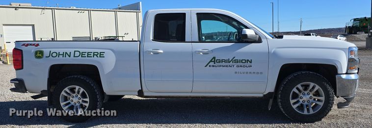 image for item DW3168 2018 Chevrolet Silverado 1500 Double Cab pickup truck