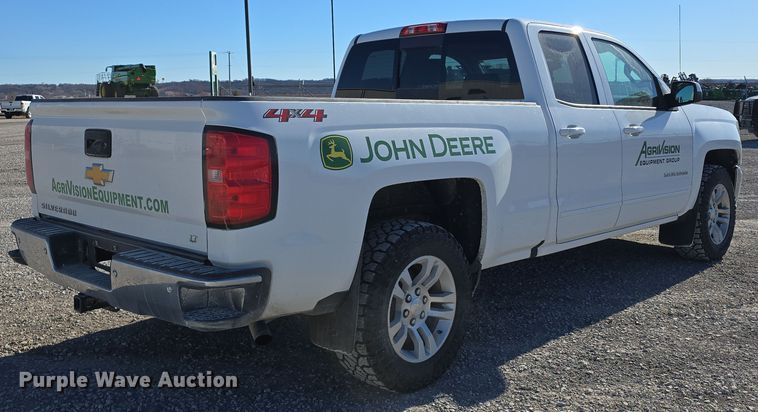 image for item DW3168 2018 Chevrolet Silverado 1500 Double Cab pickup truck