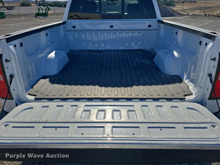 image for item DW3168 2018 Chevrolet Silverado 1500 Double Cab pickup truck