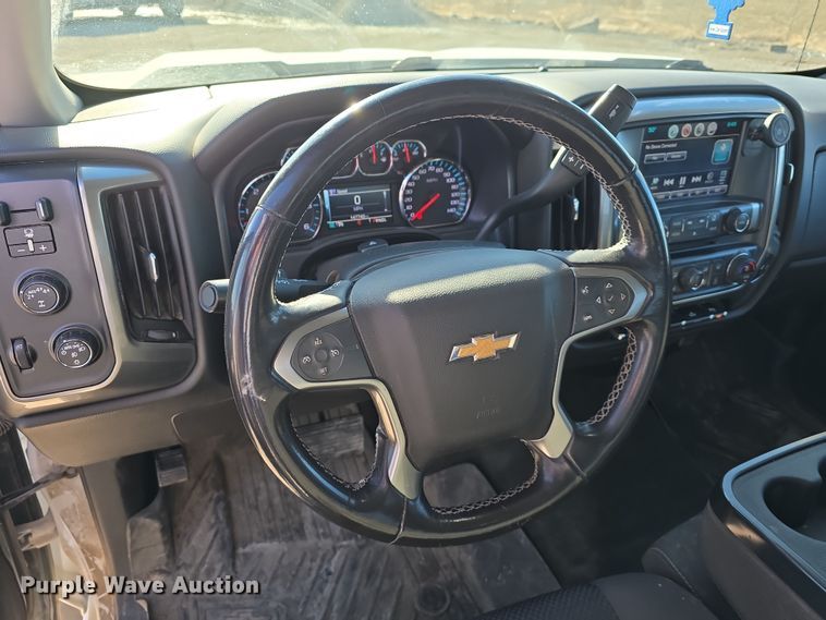 image for item DW3168 2018 Chevrolet Silverado 1500 Double Cab pickup truck