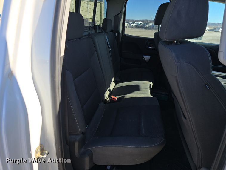 image for item DW3168 2018 Chevrolet Silverado 1500 Double Cab pickup truck