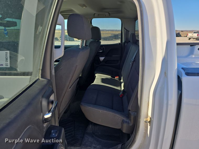 image for item DW3168 2018 Chevrolet Silverado 1500 Double Cab pickup truck