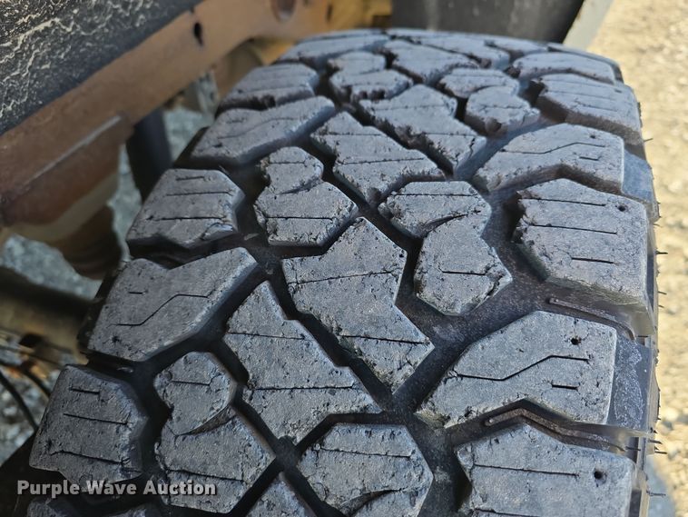 image for item DW3168 2018 Chevrolet Silverado 1500 Double Cab pickup truck