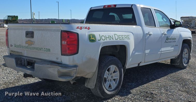 image for item DW3169 2018 Chevrolet Silverado 1500 LT Double Cab pickup truck