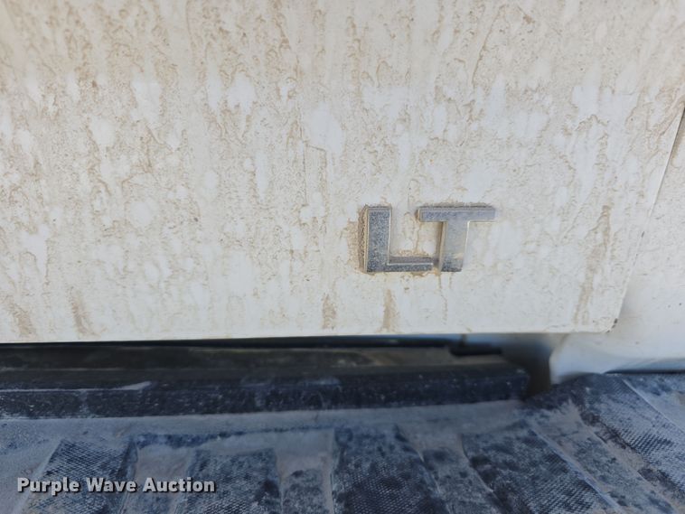 image for item DW3169 2018 Chevrolet Silverado 1500 LT Double Cab pickup truck