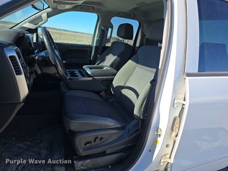 image for item DW3169 2018 Chevrolet Silverado 1500 LT Double Cab pickup truck